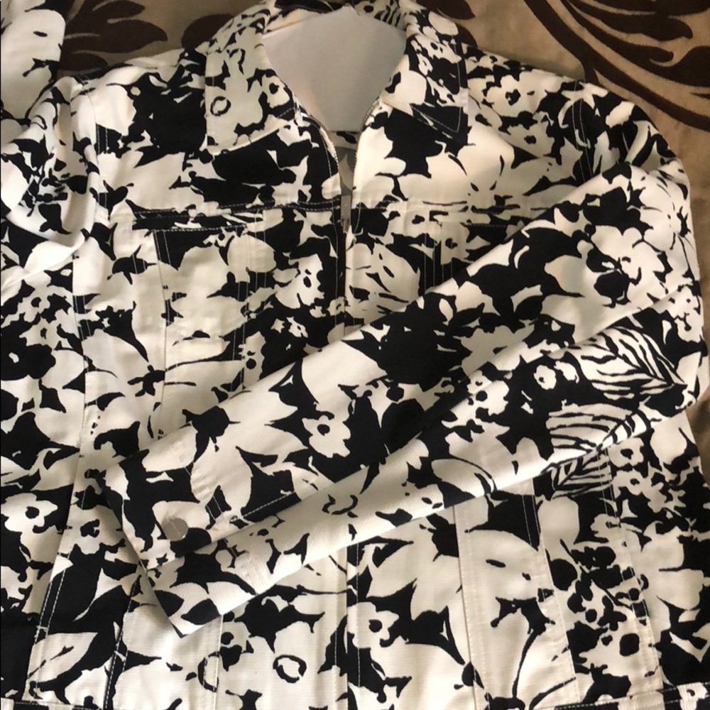 Jones New York signature Jean jacket